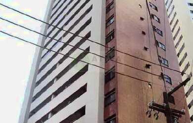 Imagem: O apartamento possui 4 Dormitórios, 2 Suítes, 1 Banheiro