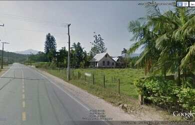 Imagem: O terreno possui 3300m² de Área e está localizado em João