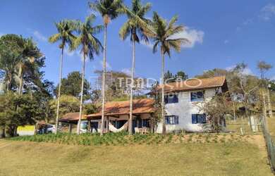 Imagem: A fazenda possui 5 Dormitórios, 1 Suíte, 5 Banheiros, Imóvel