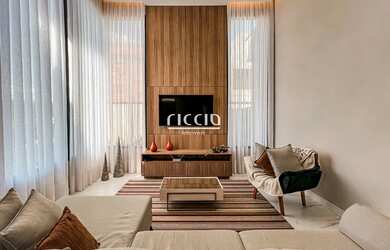 Imagem: A casa em condomínio possui 3 Dormitórios, 1 Suíte, 3 Banheiros