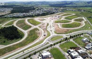 Imagem 4: 333M² de Área Construída, 333M² de Área Total