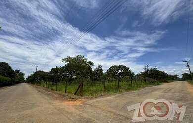 Imagem: O terreno possui 20.000m² de Área e está localizado em Setor