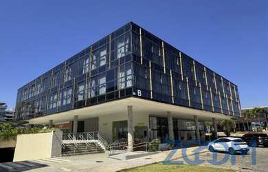 Imagem: O apartamento possui 1 Dormitório, 1 Banheiro, 1 Vaga na garagem