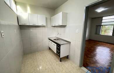 Imagem 8: SQS 411 BLOCO B - 2 QUARTOS - OTIMO LOCAL - VENTILADO - NASCENTE - LIGUE...