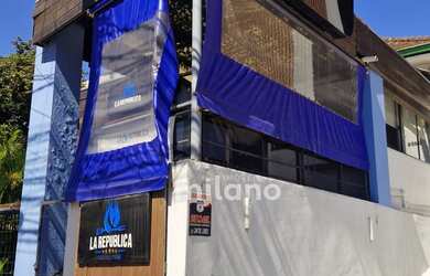 Imagem: A sala comercial possui 1 Banheiro e 110m² de Área e está