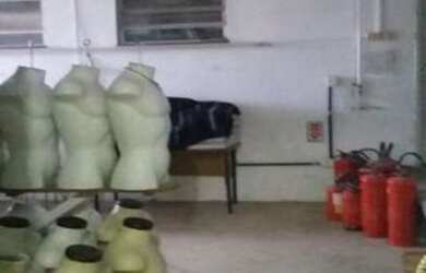 Imagem: O depósito possui 200m² de Área e está localizado em Pau