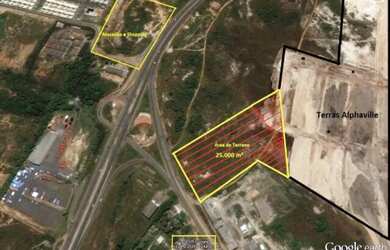 Imagem: O terreno possui 25.000m² de Área Privada e está localizado