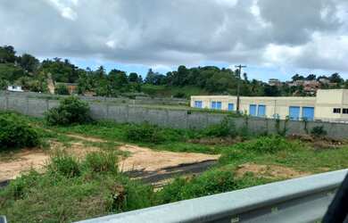 Imagem: O terreno está localizado em Capelão, Lauro de Freitas à
