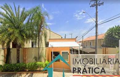 Imagem: A casa em condomínio possui 2 Dormitórios, 2 Banheiros, 2