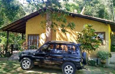Imagem: A fazenda possui 4 Dormitórios, 1 Suíte, 2 Banheiros e 3580m²