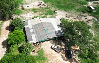 Imagem: A fazenda possui 20.000m² de Área e está localizado em Zona