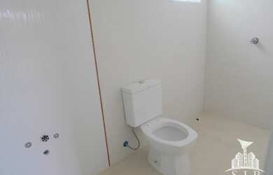 Imagem 7: Sobrado novo alto padrão em condomínio fechado