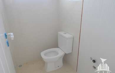 Imagem 9: Sobrado novo alto padrão em condomínio fechado