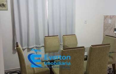 Imagem: A casa possui 3 Dormitórios, 1 Suíte, 2 Banheiros, 4 Vagas