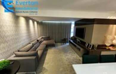 Imagem: O apartamento possui 2 Dormitórios, 1 Suíte, 2 Banheiros