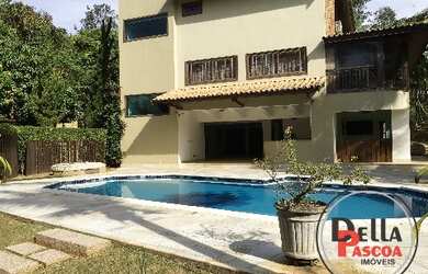 Imagem: A casa em condomínio possui 7 Dormitórios, 4 Suítes, 6 Banheiros