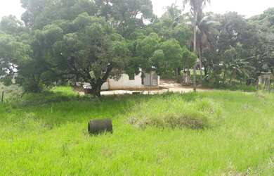 Imagem: O terreno possui 221000m² de Área Privada e está localizado