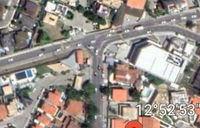 Imagem: O terreno possui 586m² de Área Privada e está localizado