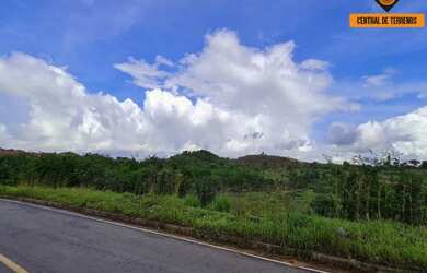 Imagem: O terreno possui 210.000m² de Área Privada e está localizado