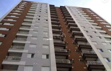 Imagem: O apartamento possui 2 Dormitórios, 1 Suíte, 2 Banheiros