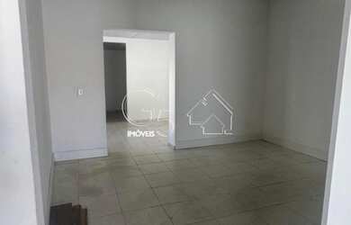 Imagem: A sala comercial possui 1 Banheiro, 2 Vagas na garagem, 250m²