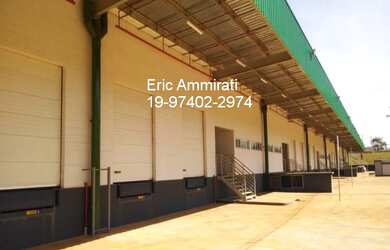 Imagem: O depósito possui 100.000m² de Área, 30.000m² de Área Privada