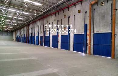 Imagem: O depósito possui 30000m² de Área e 19000m² de Área Privada