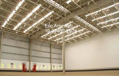 Imagem: O depósito possui 140.000m² de Área, 78.000m² de Área Privada