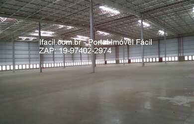 Imagem: O depósito possui 200.000m² de Área, 120.000m² de Área