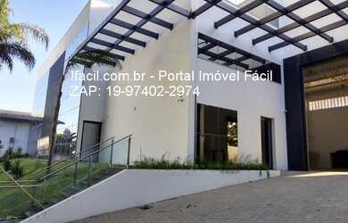 Imagem: O depósito possui 8 Banheiros, 10 Vagas na garagem, 3.000m²