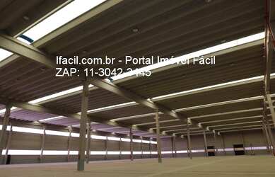 Imagem: O depósito possui 23.529m² de Área, 13.306m² de Área Privada