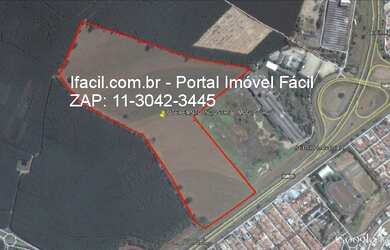 Imagem: O terreno possui 355000m² de Área Privada e está localizado