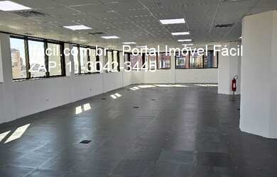 Imagem: A sala comercial possui 481m² de Área e está localizado