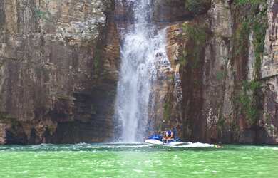 Imagem 16: Lote para venda na Represa de Furnas no Balneario Shangryla, ao lado de...