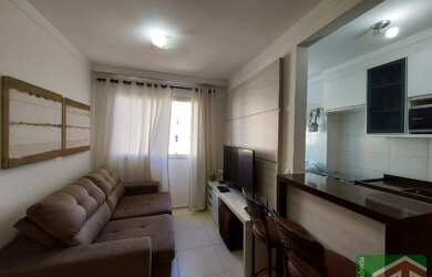 Imagem: O apartamento possui 2 Dormitórios, 1 Banheiro, 2 Vagas na