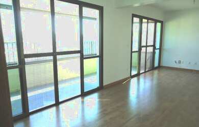 Imagem: O apartamento possui 3 Dormitórios, 1 Suíte, 4 Banheiros