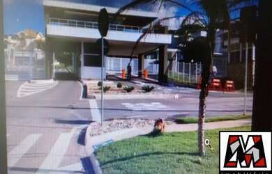 Imagem: A casa em condomínio possui 4 Dormitórios, 4 Suítes, 6 Banheiros