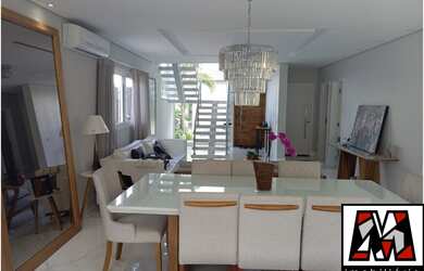 Imagem: A casa em condomínio possui 3 Dormitórios, 3 Suítes, 6 Banheiros