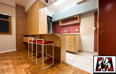 Imagem: O apartamento possui 1 Dormitório, 1 Suíte, 1 Banheiro, 42m²