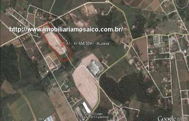 Imagem: O depósito possui 47.656m² de Área e está localizado em