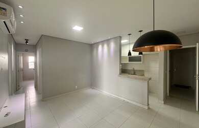 Imagem: O apartamento possui 3 Dormitórios, 1 Suíte, 2 Banheiros