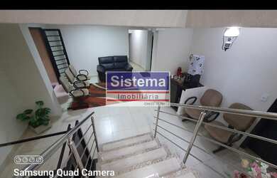 Imagem: A sala comercial possui 10m² de Área e está localizado em