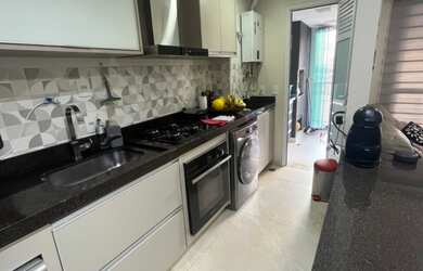 Imagem: O apartamento à venda possui 3 Dormitórios, 1 Suíte, 2 Banheiros