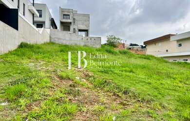 Imagem: O terreno possui 436m² de Área Privada e está localizado