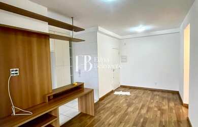 Imagem: O apartamento possui 2 Dormitórios, 1 Suíte, 2 Banheiros