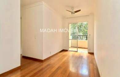 Imagem: O apartamento possui 2 Dormitórios, 1 Suíte, 2 Banheiros