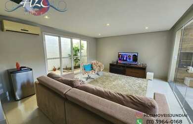 Imagem: A casa em condomínio para alugar possui 3 Dormitórios, 3 Suítes