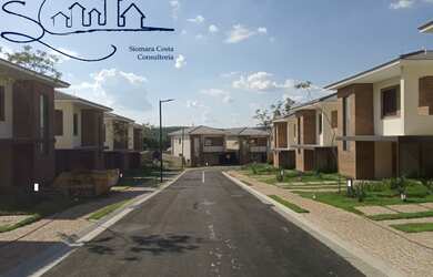 Imagem: A casa em condomínio possui 3 Dormitórios, 3 Suítes, 5 Banheiros