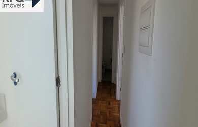 Imagem 7: Um marco do Retrofit na Vila Mariana O projeto Mesquita 811. Região muito...