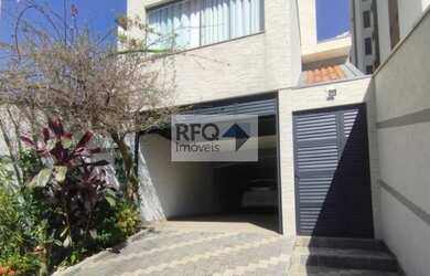 Imagem: A casa possui 3 Dormitórios, 1 Suíte, 3 Banheiros, 3 Vagas